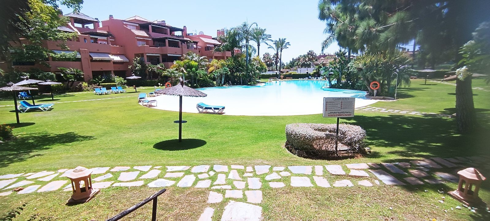 2 Bedroom Ground Floor Apartment Guadalmina Baja