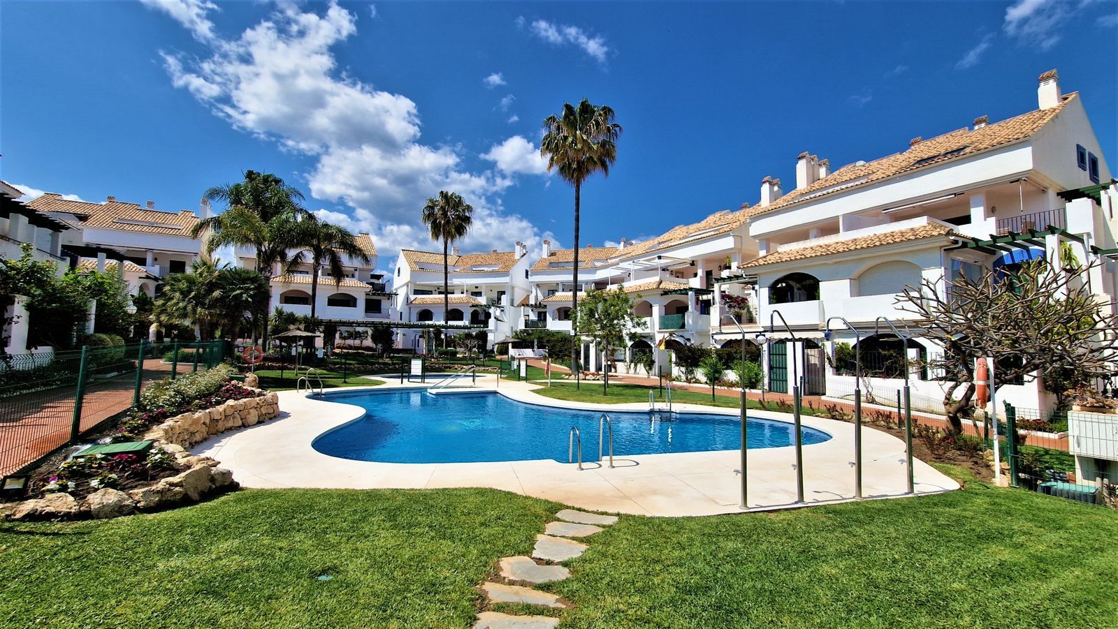 2 Bedroom Ground Floor Apartment San Pedro de Alcántara