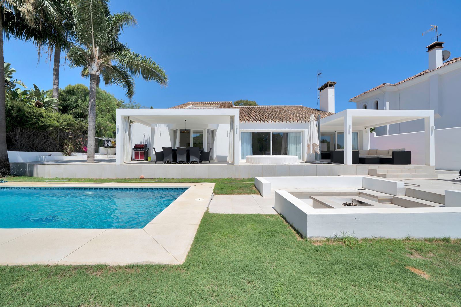 5 Bedroom Villa Estepona