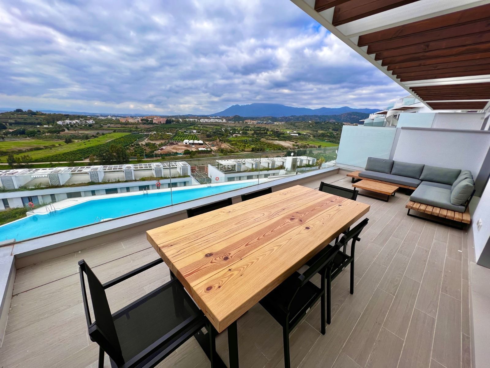 3 Bedroom Penthouse Duplex Cancelada