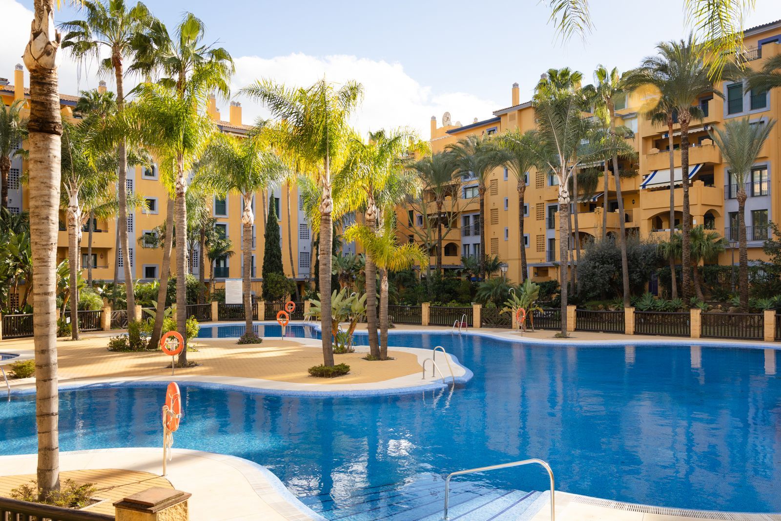 4 Bedroom Apartment San Pedro de Alcántara