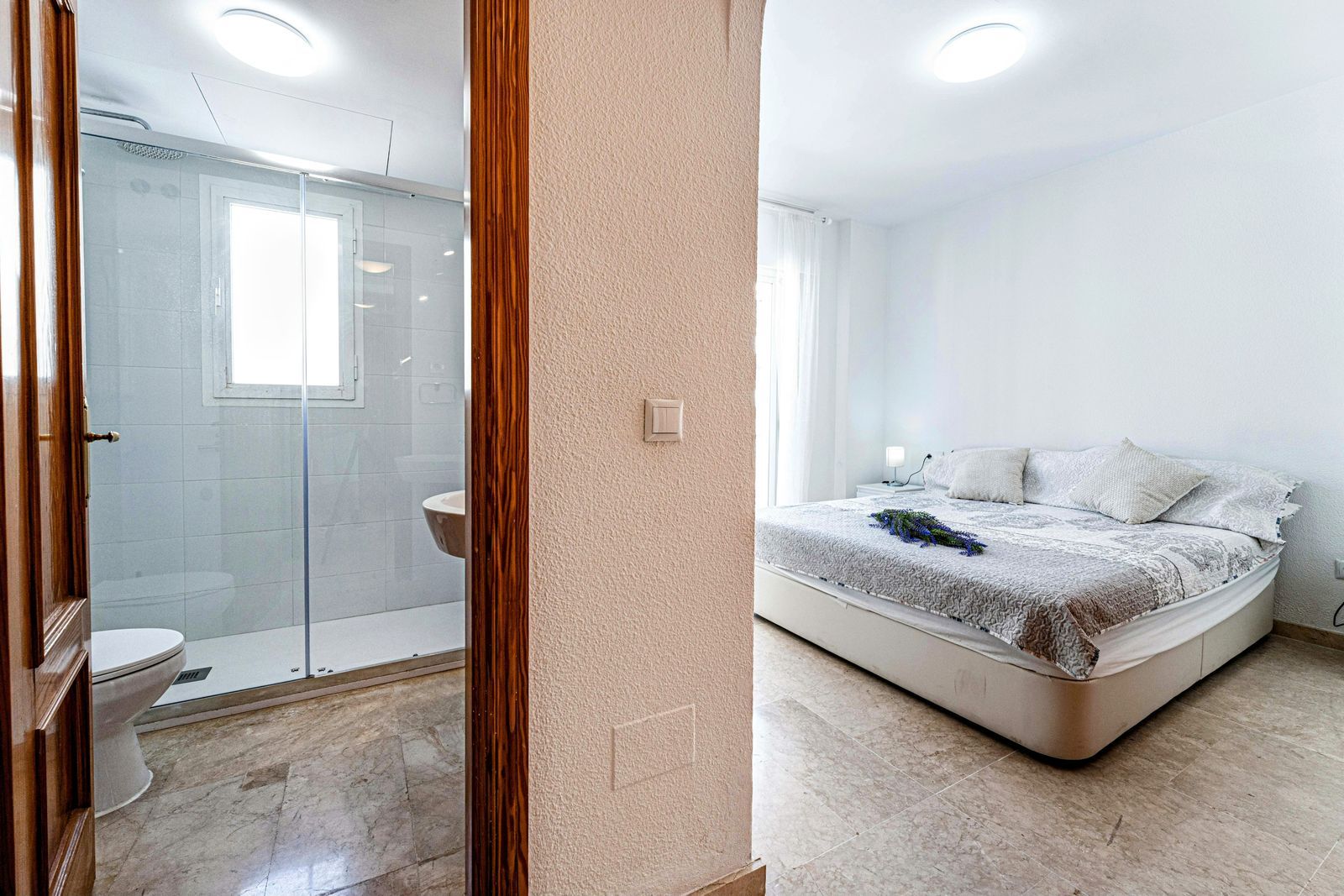 2 Bedroom Apartment Estepona image 8