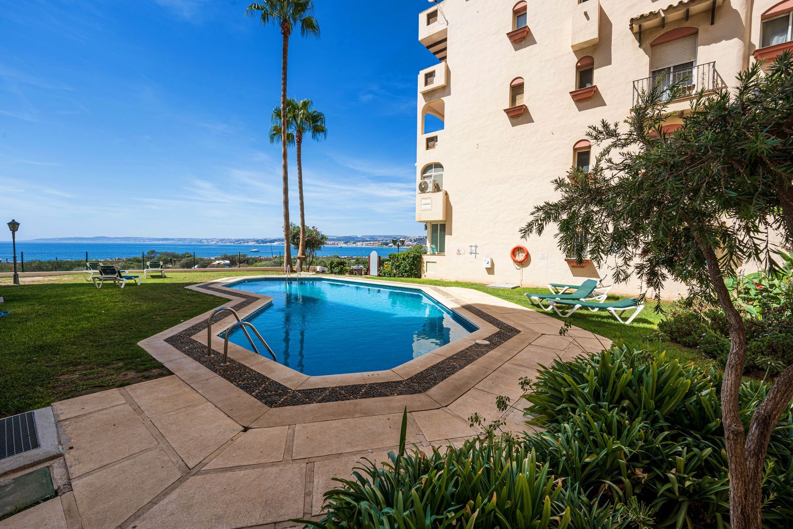 2 Bedroom Apartment Estepona image 21