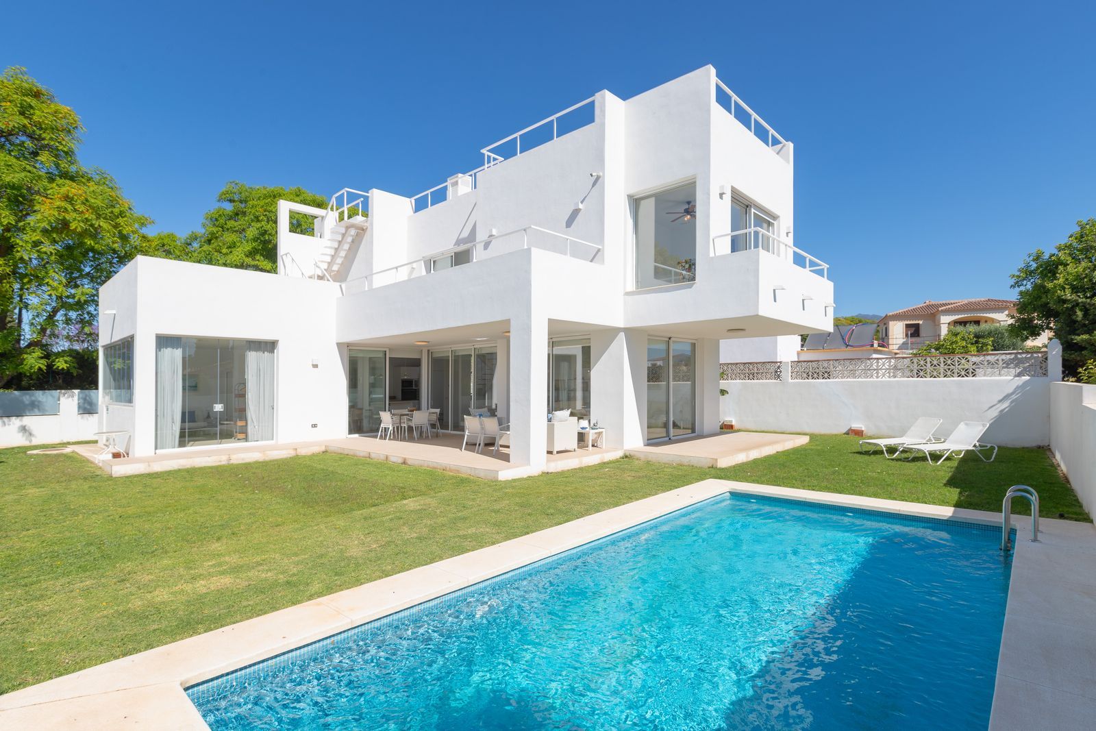 5 Bedroom Villa San Pedro de Alcántara