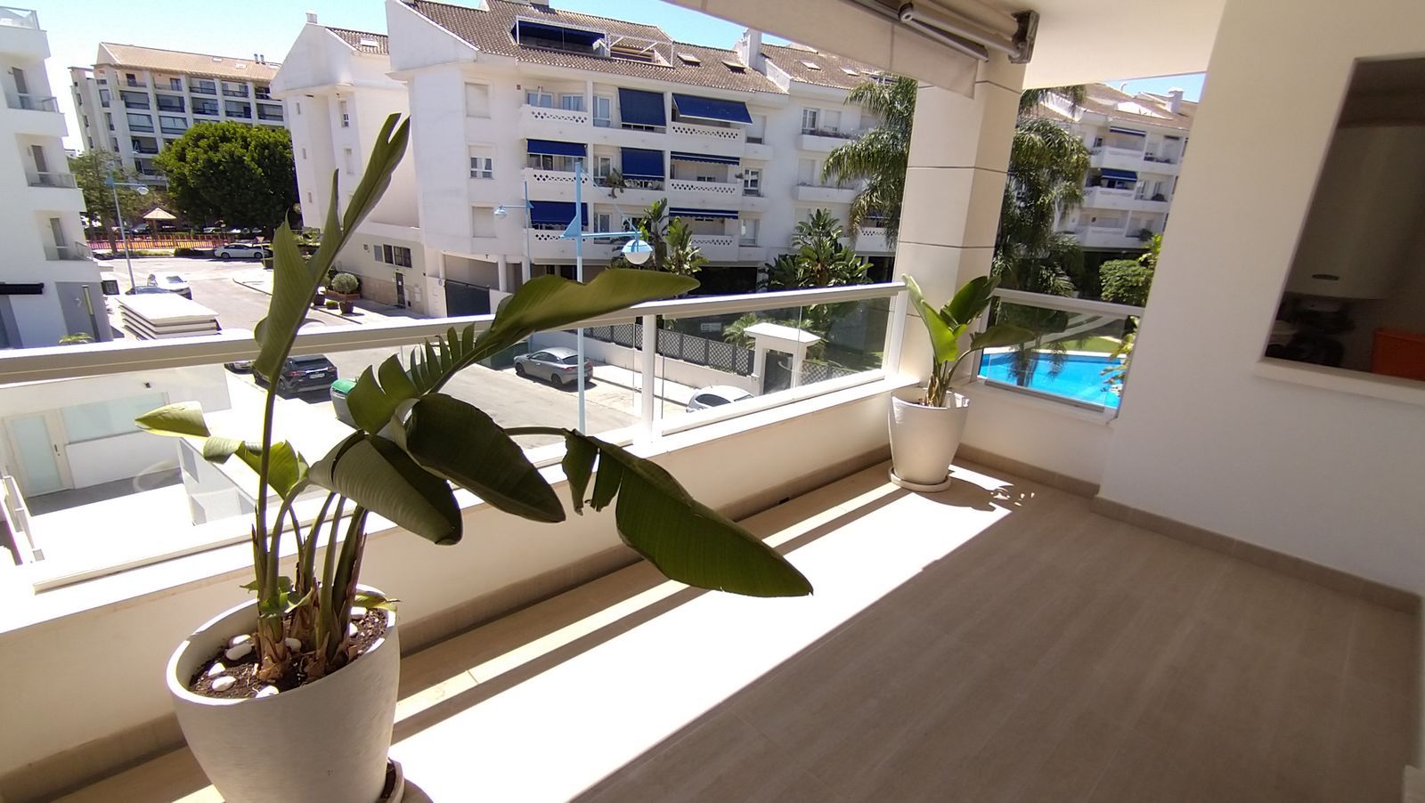 3 Bedroom Apartment San Pedro de Alcántara image 11