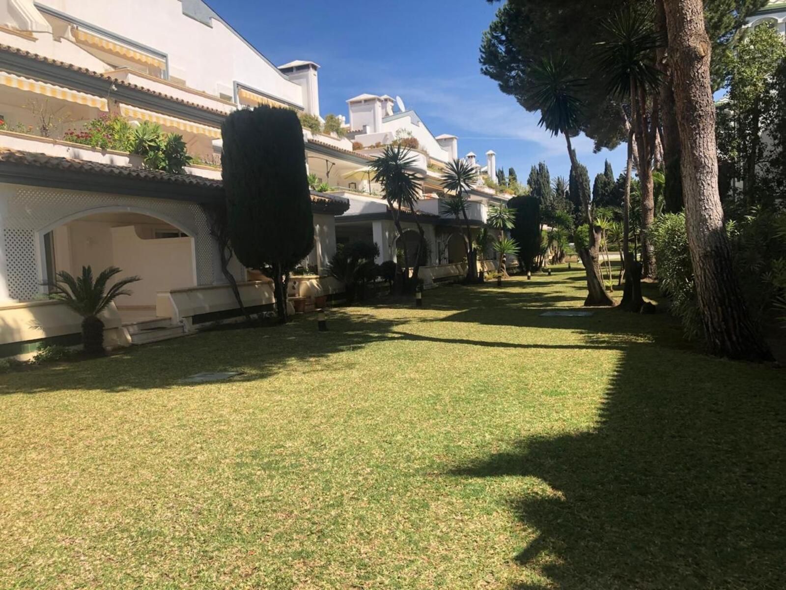 2 Bedroom Ground Floor Apartment Estepona image 28