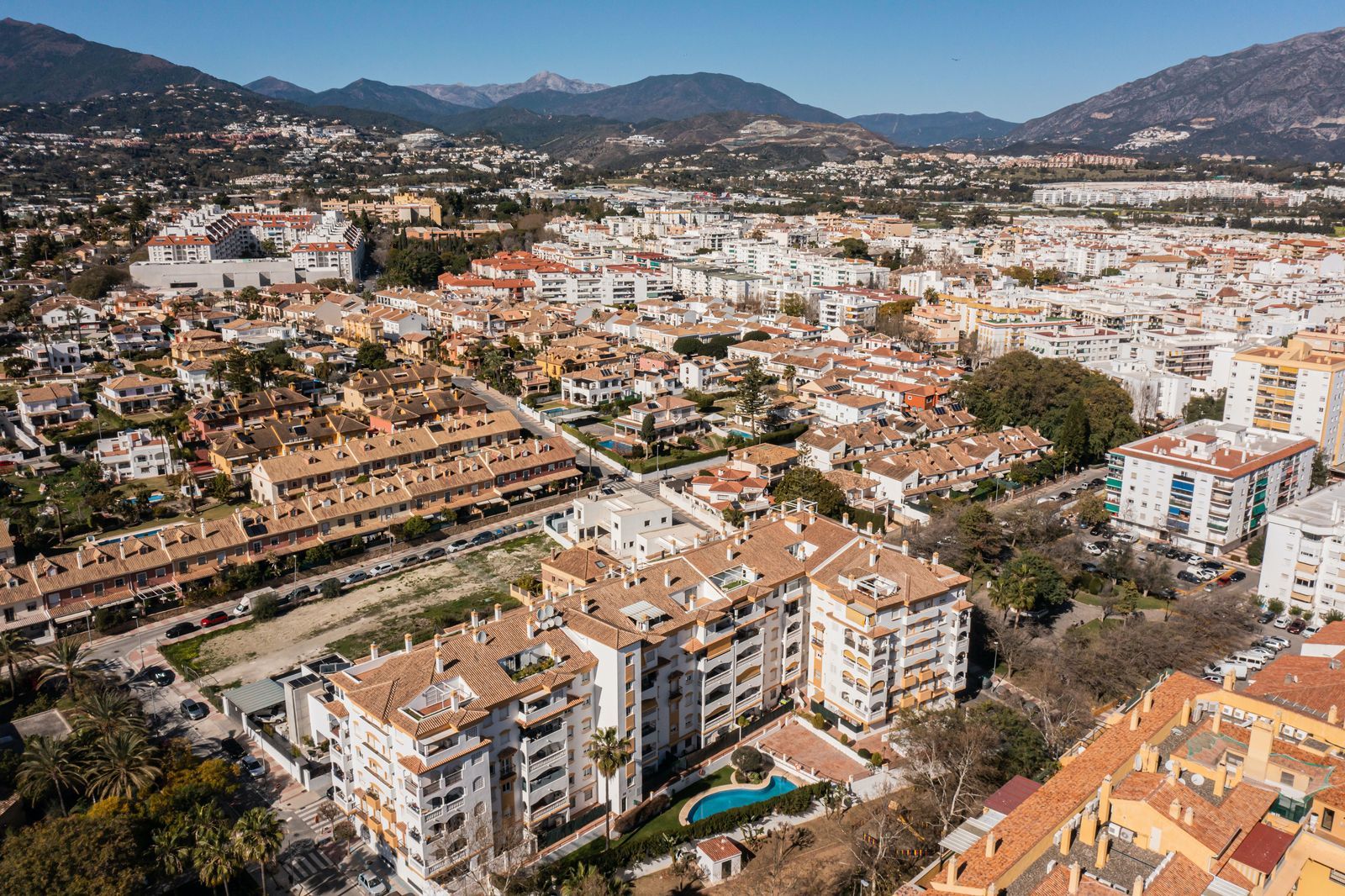 3 Bedroom Penthouse San Pedro de Alcántara image 32