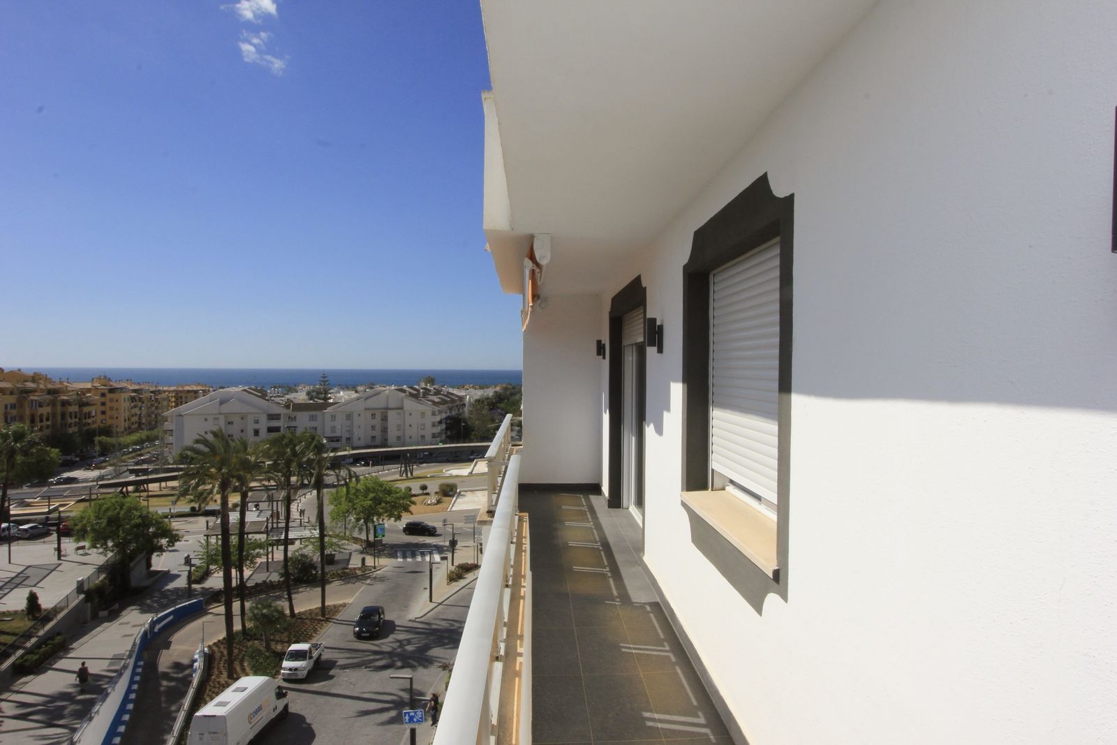 3 Bedroom Penthouse San Pedro de Alcántara image 3