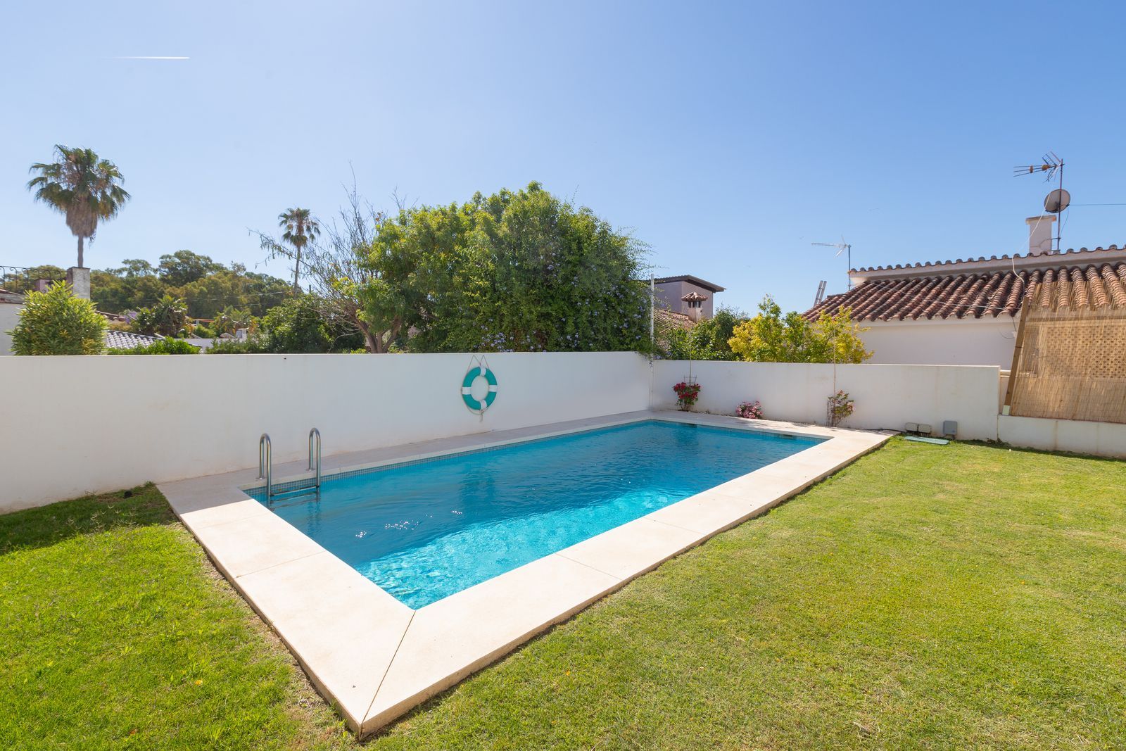 5 Bedroom Villa San Pedro de Alcántara image 42