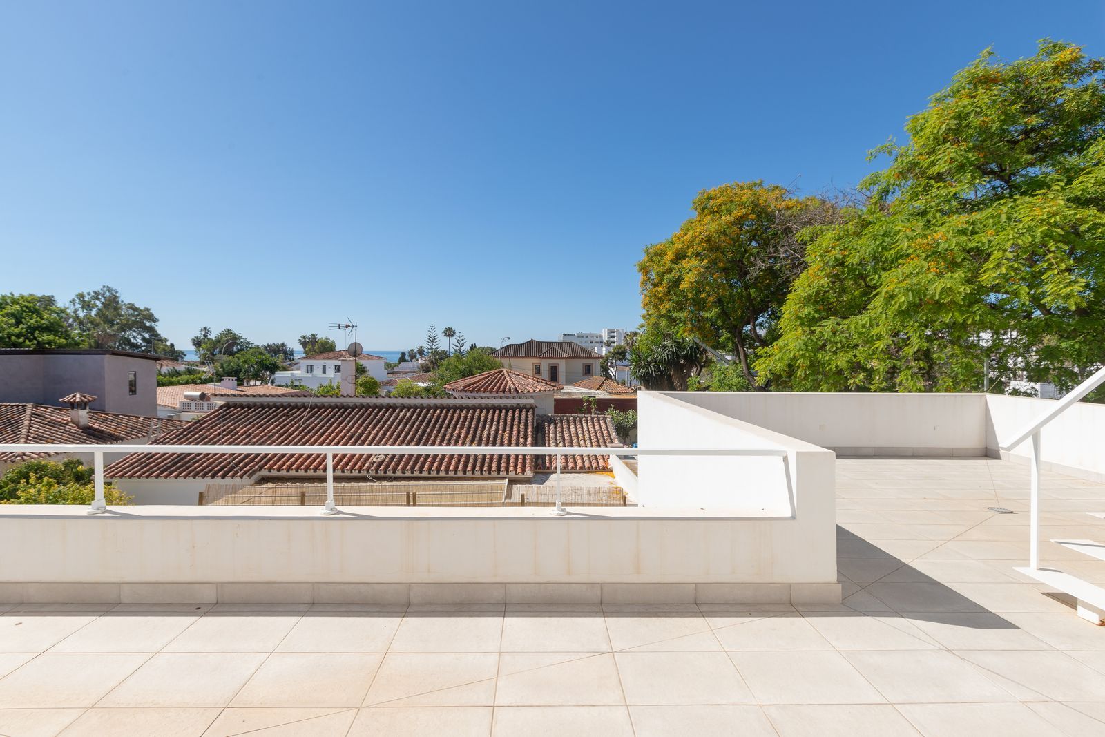 5 Bedroom Villa San Pedro de Alcántara image 7