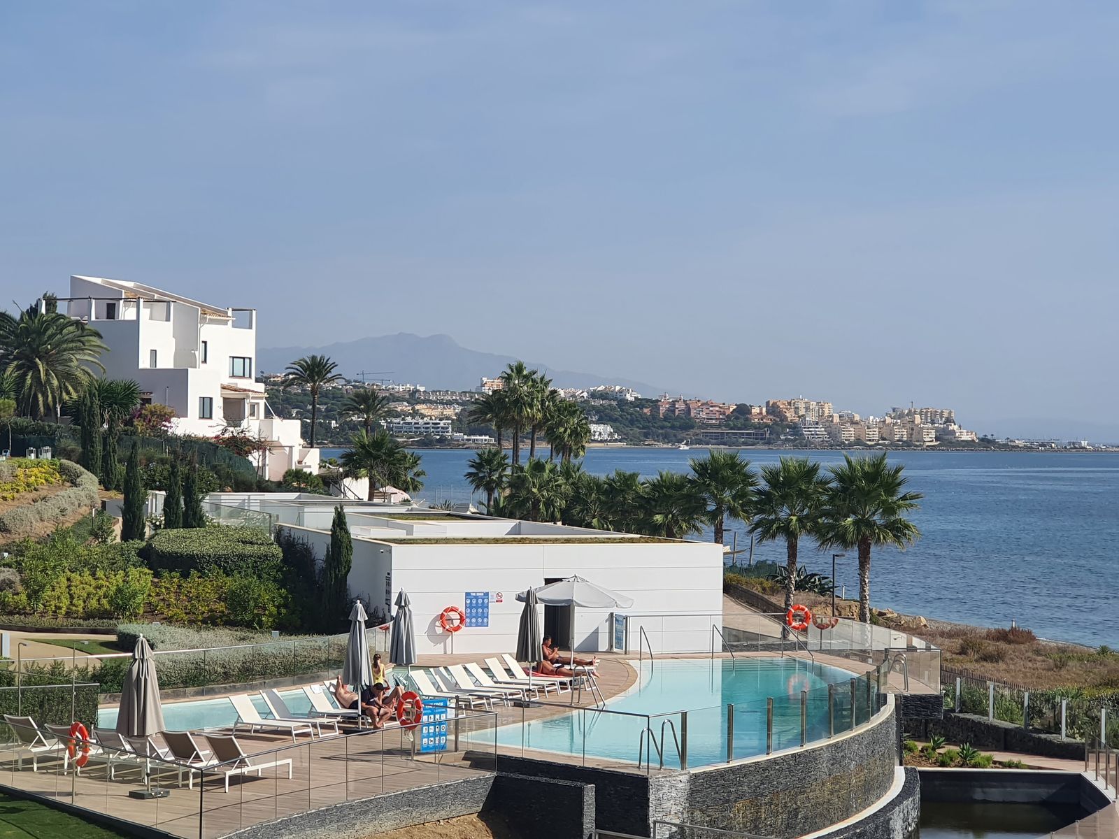 3 Bedroom Apartment Estepona