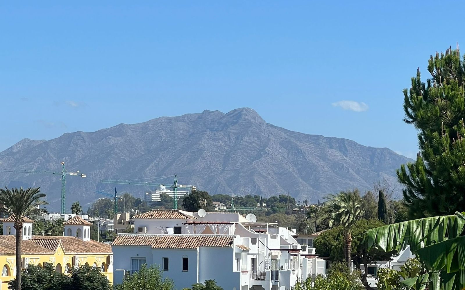 3 Bedroom Townhouse Estepona image 16