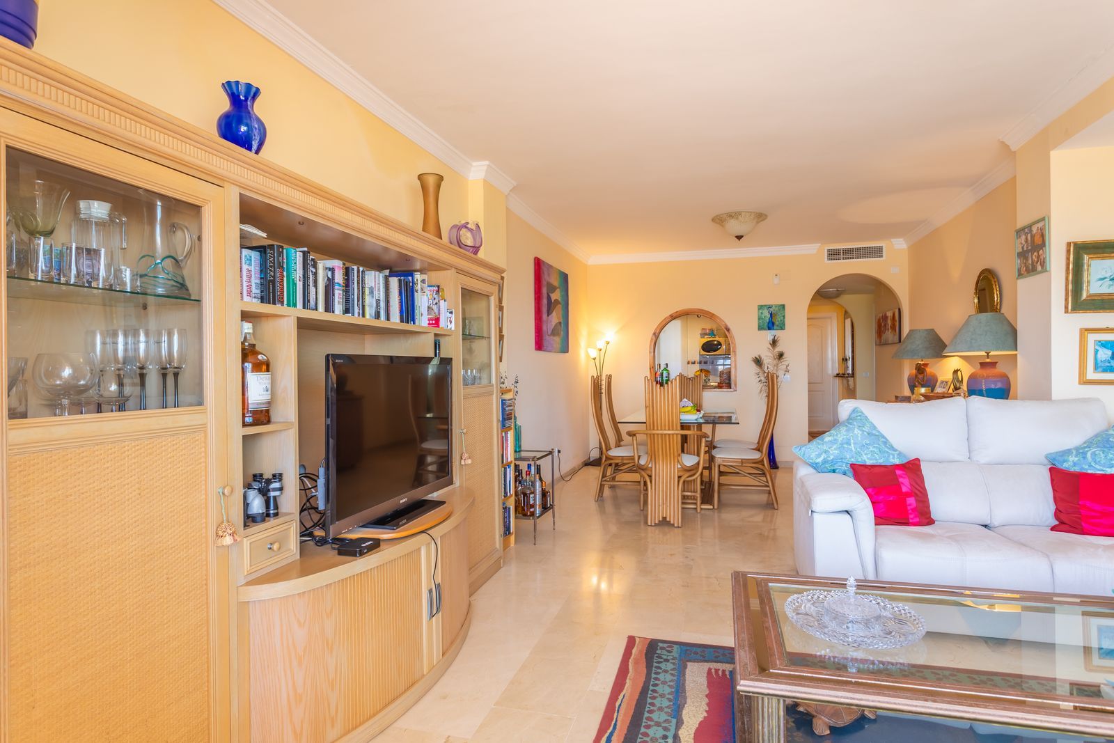 2 Bedroom Apartment Estepona image 18