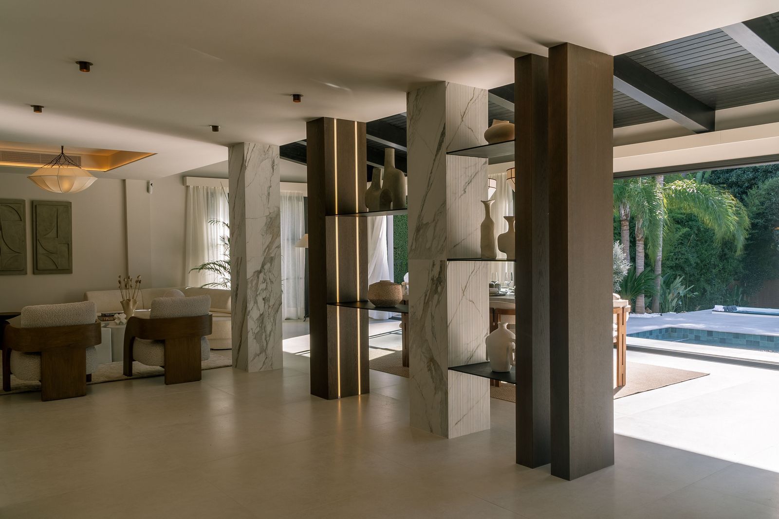 5 Bedroom Villa Nueva Andalucía image 2