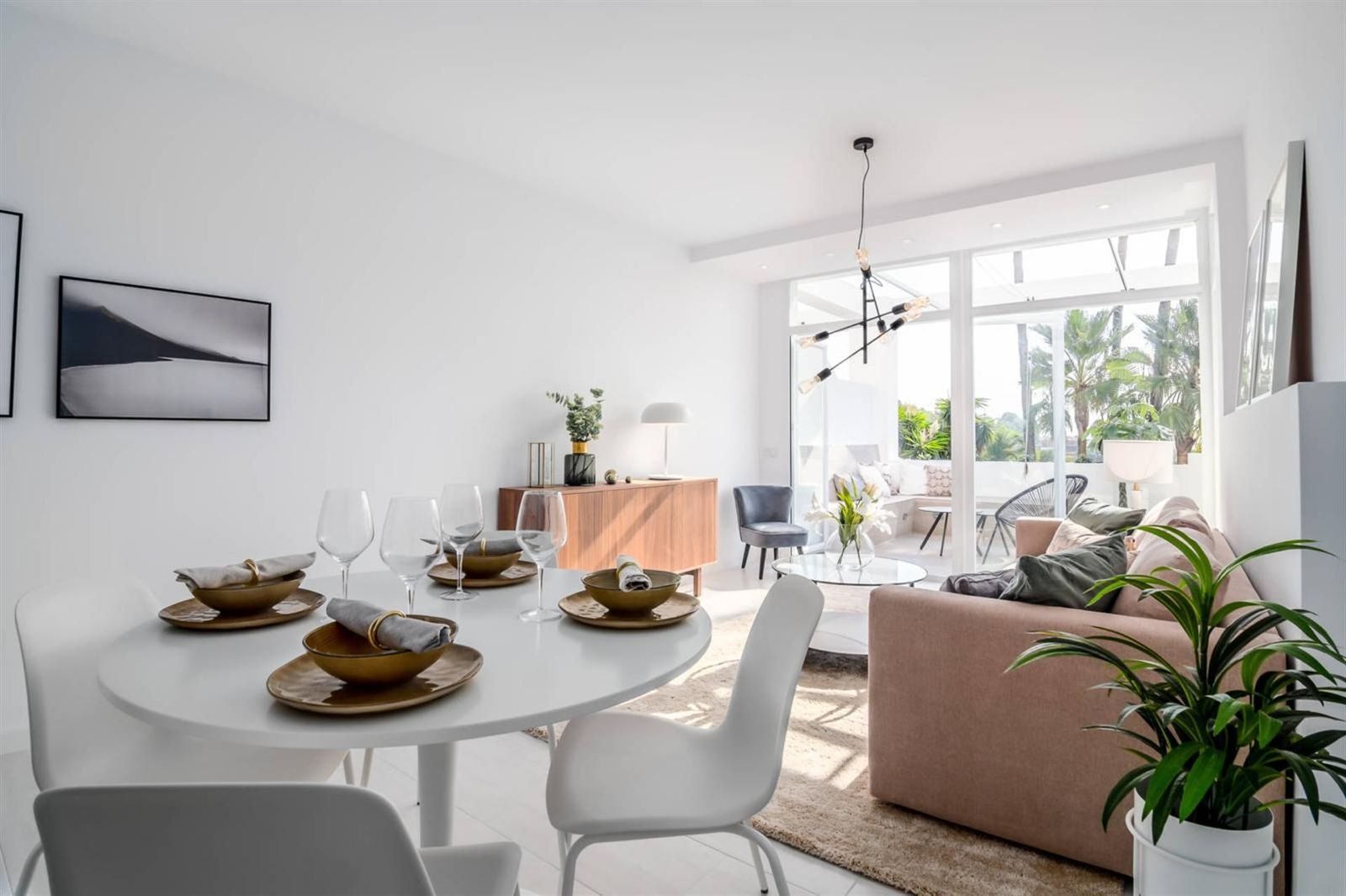 3 Bedroom Apartment La Quinta image 2