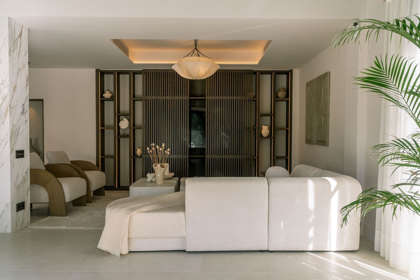 5 Bedroom Villa Nueva Andalucía image 5