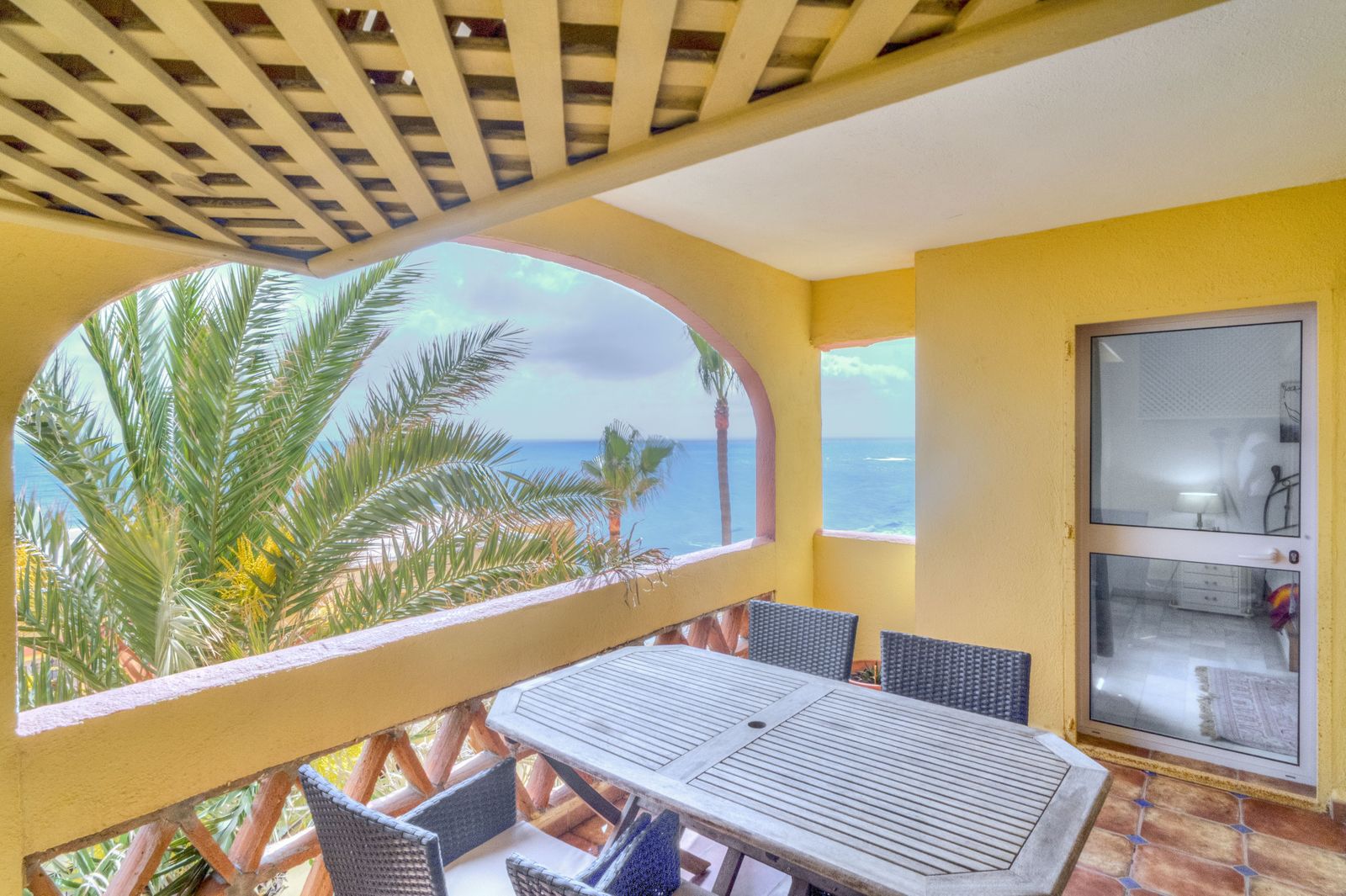 2-bedroom Apartment in Mijas Costa