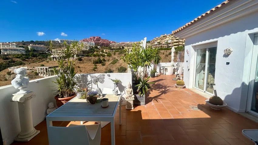 3-bedroom Penthouse in Calahonda