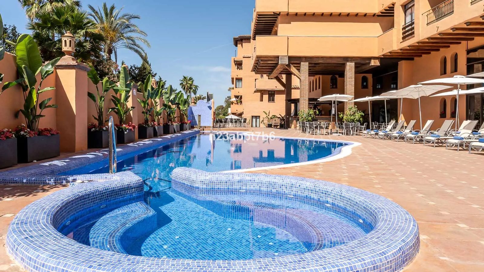3-bedroom Penthouse Duplex in El Paraíso