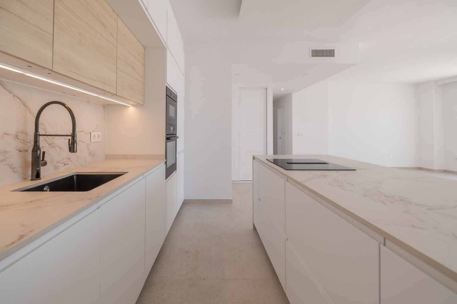 3-bedroom Penthouse in Miraflores