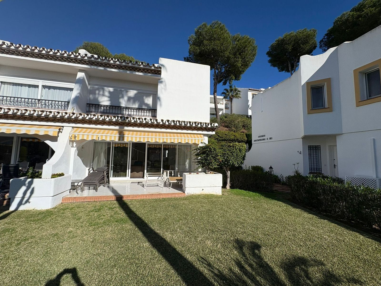 3-bedroom Semi-Detached House in Miraflores