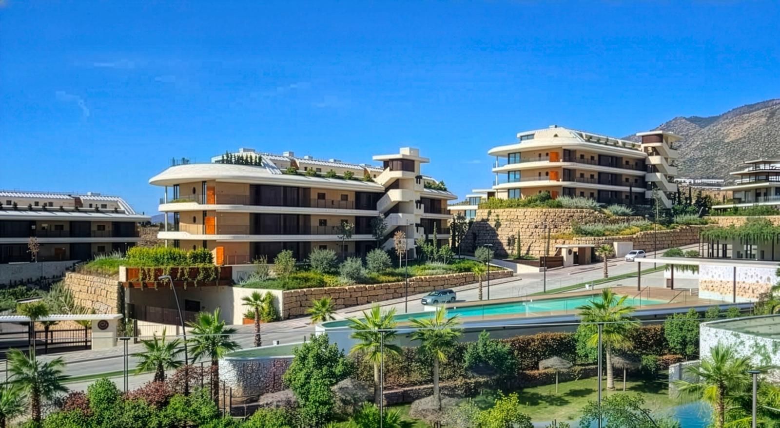 2-bedroom Ground Floor Apartment in Higueron