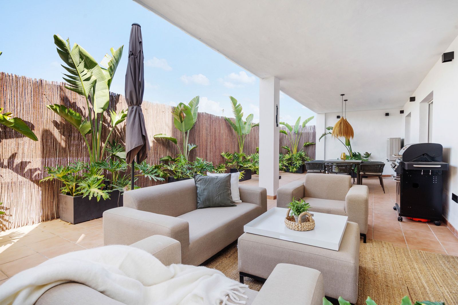 4-bedroom Apartment in Nueva Andalucia