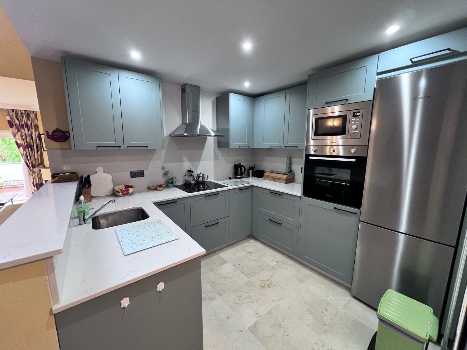 3-bedroom Penthouse Duplex in Las Chapas