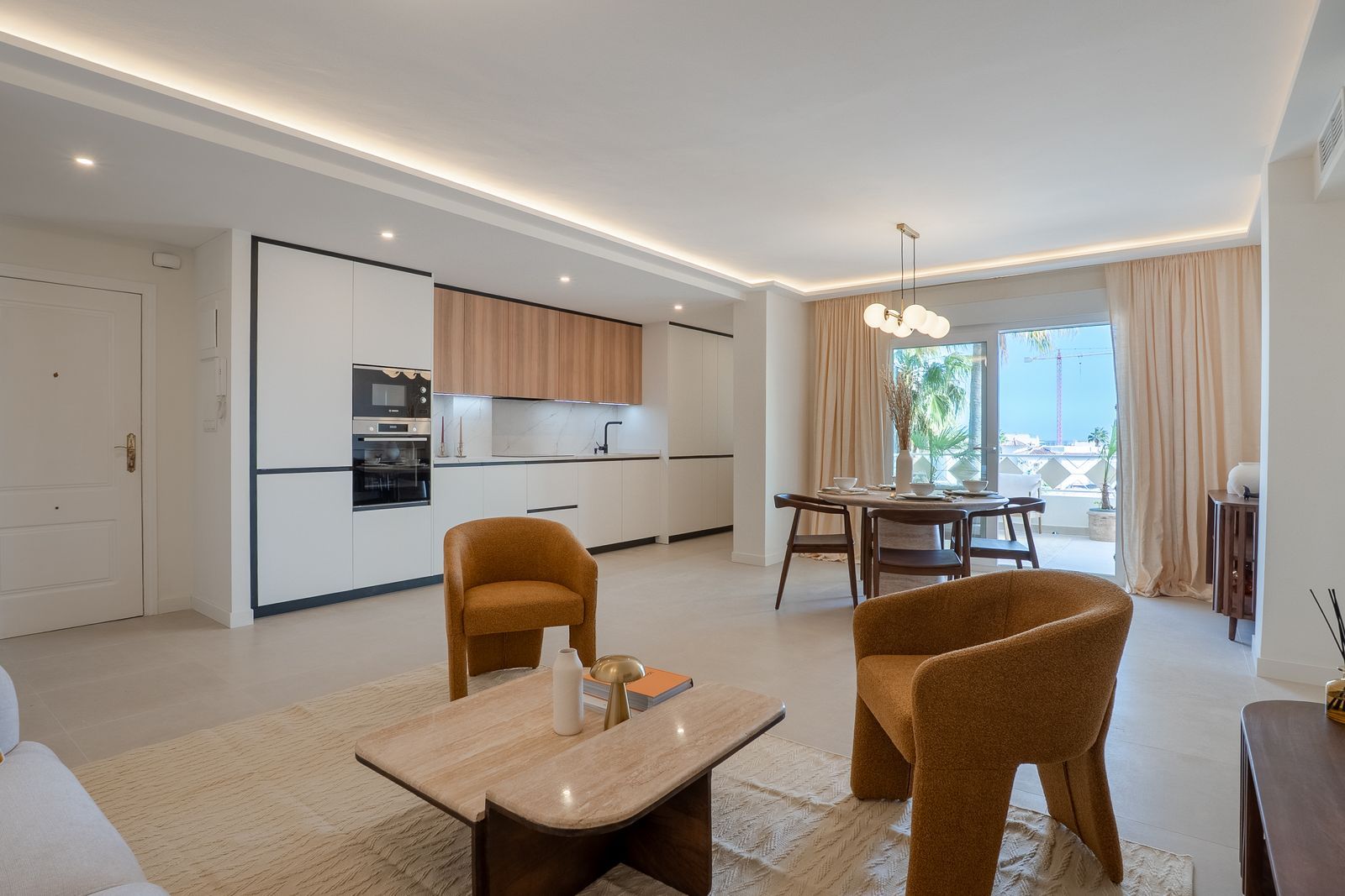 2-bedroom Apartment in Las Chapas