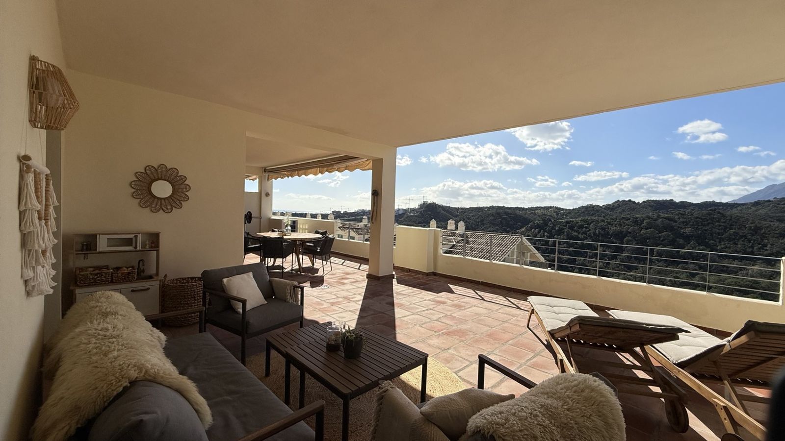 2-bedroom Apartment in Selwo
