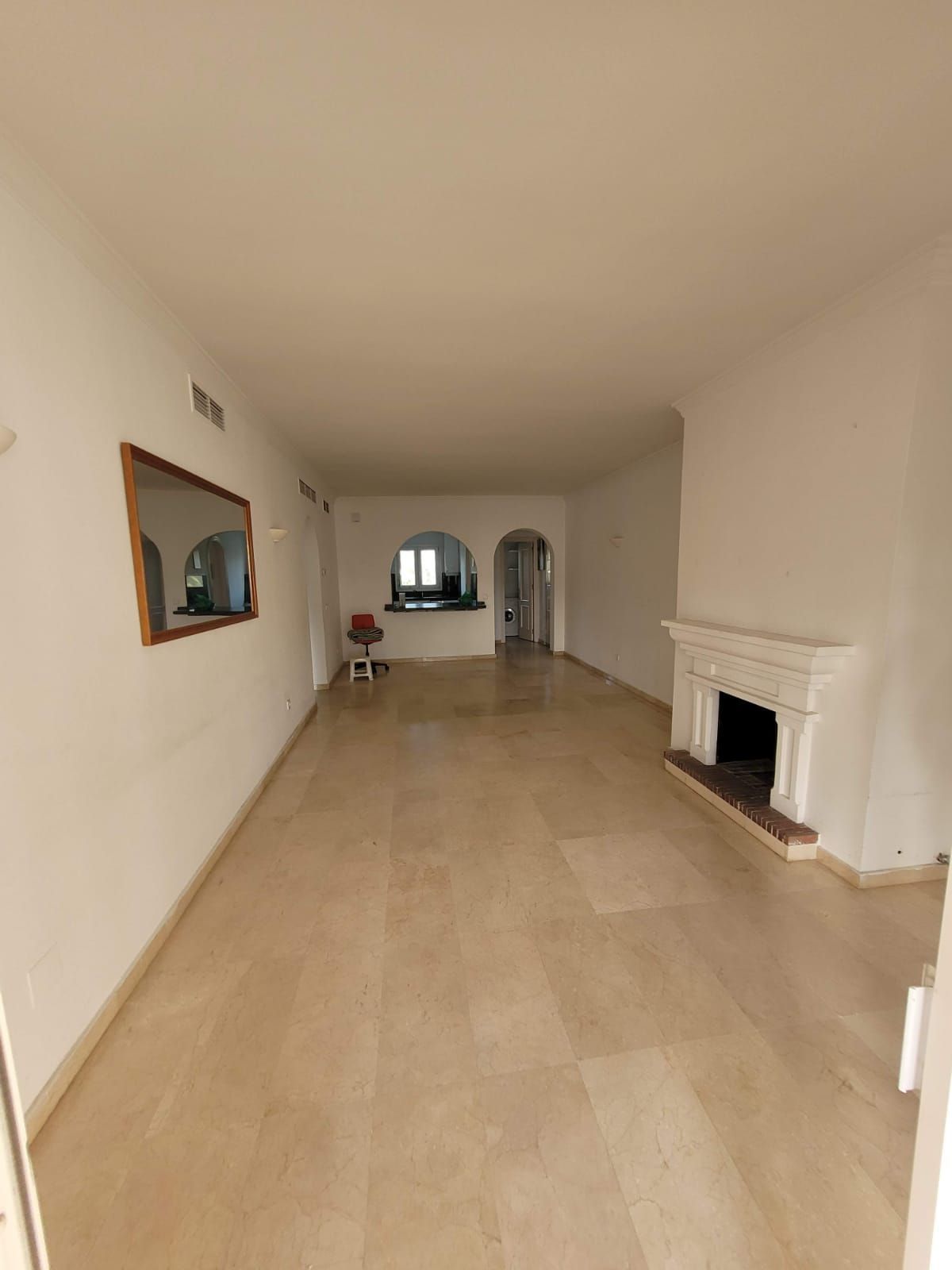 3-bedroom Apartment in Estepona