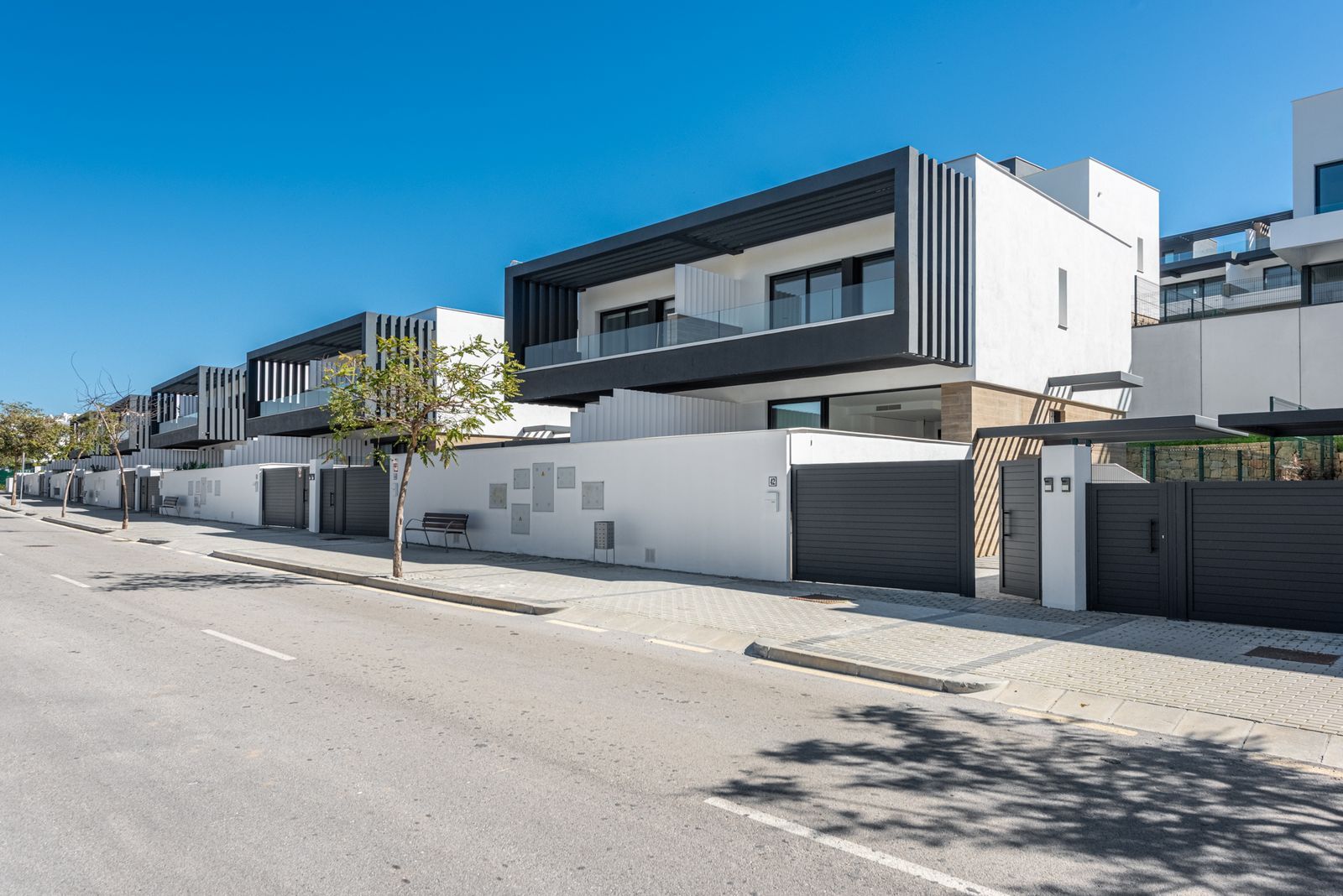 3-bedroom Semi-Detached House in Atalaya