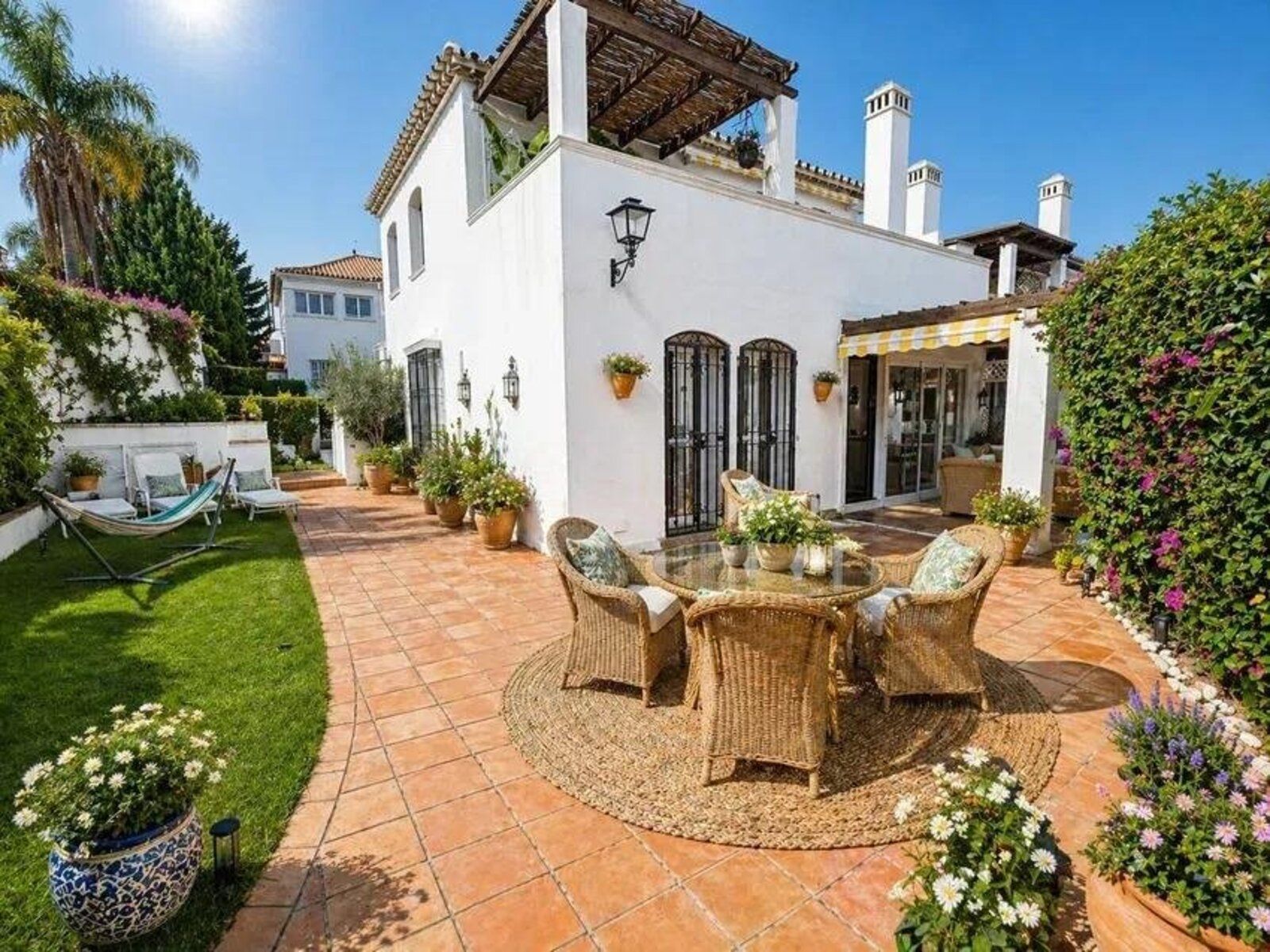 2-bedroom Ground Floor Apartment in Benamara