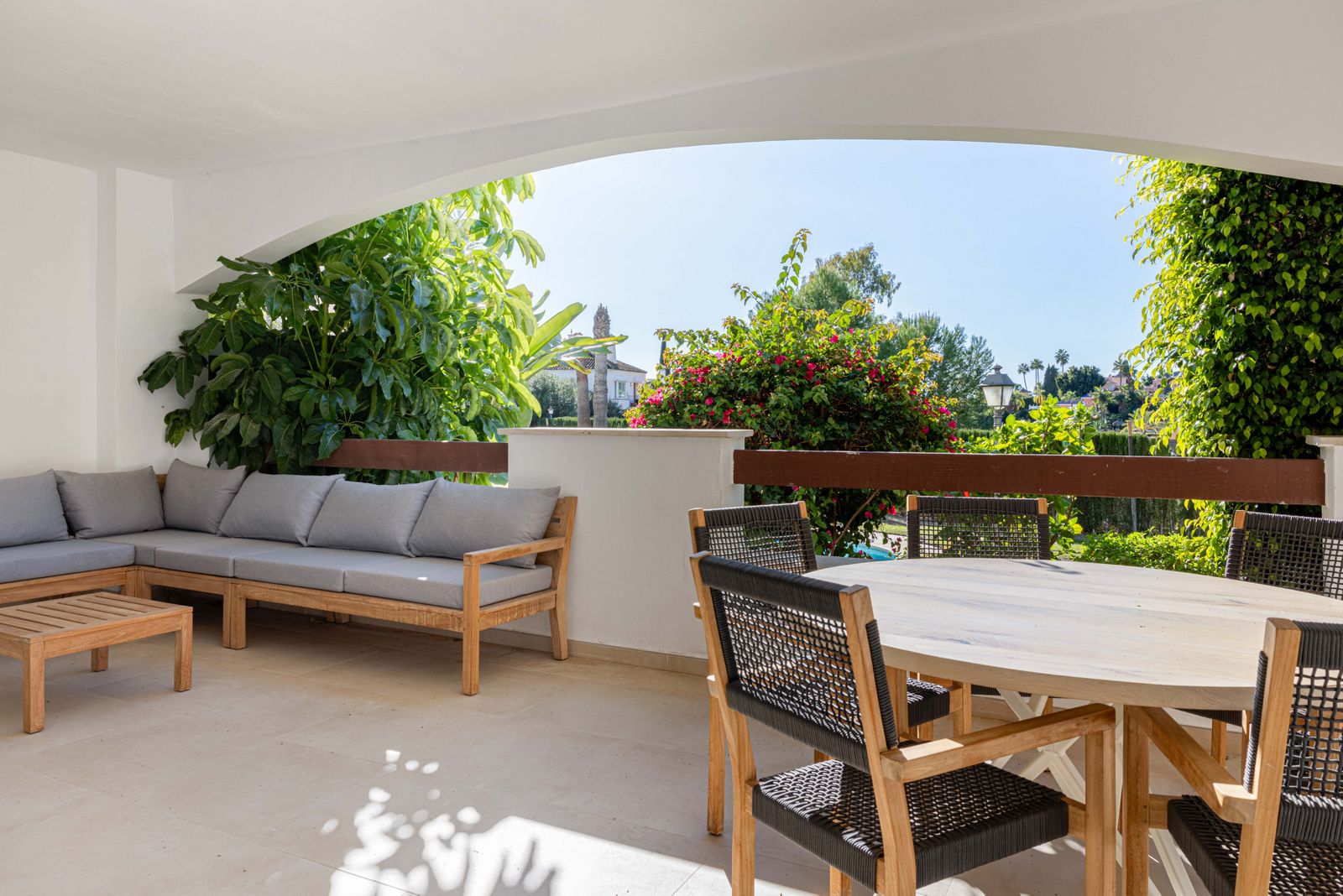 2-bedroom Apartment in Nueva Andalucia
