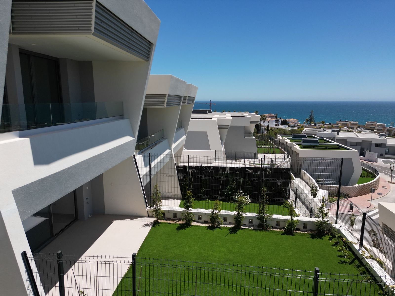 3-bedroom Semi-Detached House in El Chaparral