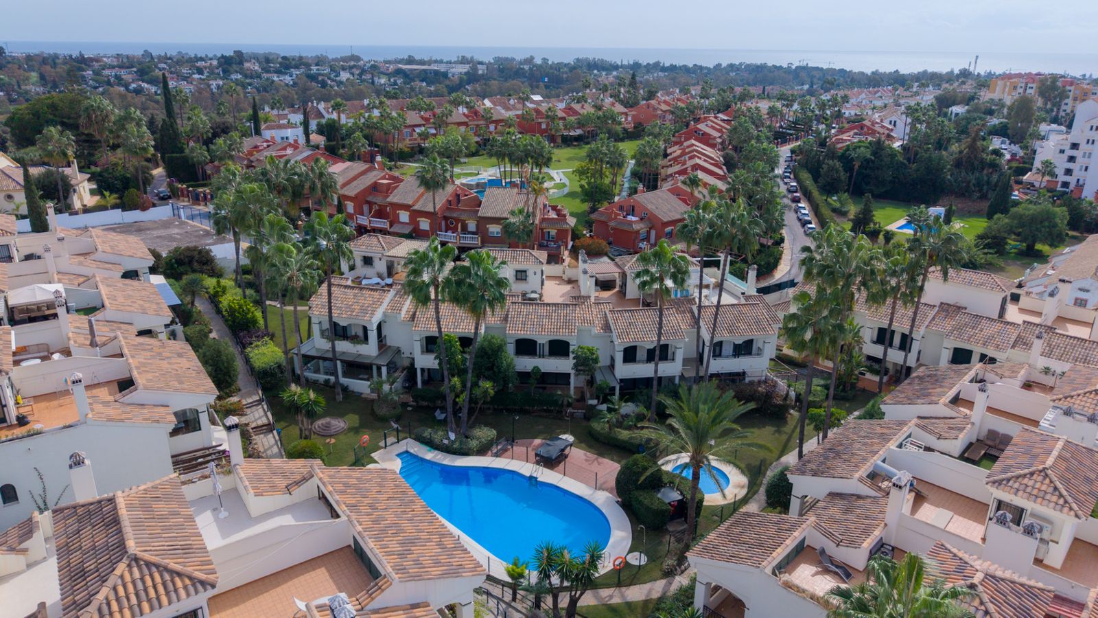 4-bedroom Townhouse in Estepona