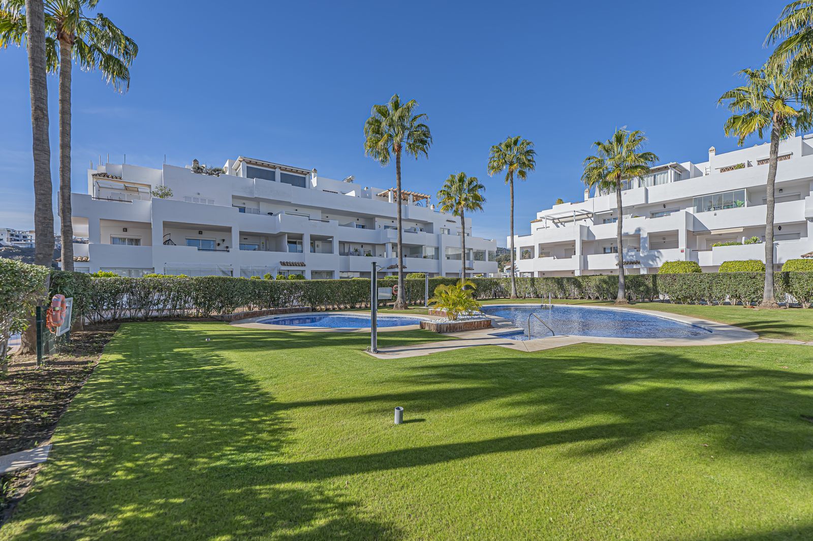 4-bedroom Penthouse in Selwo