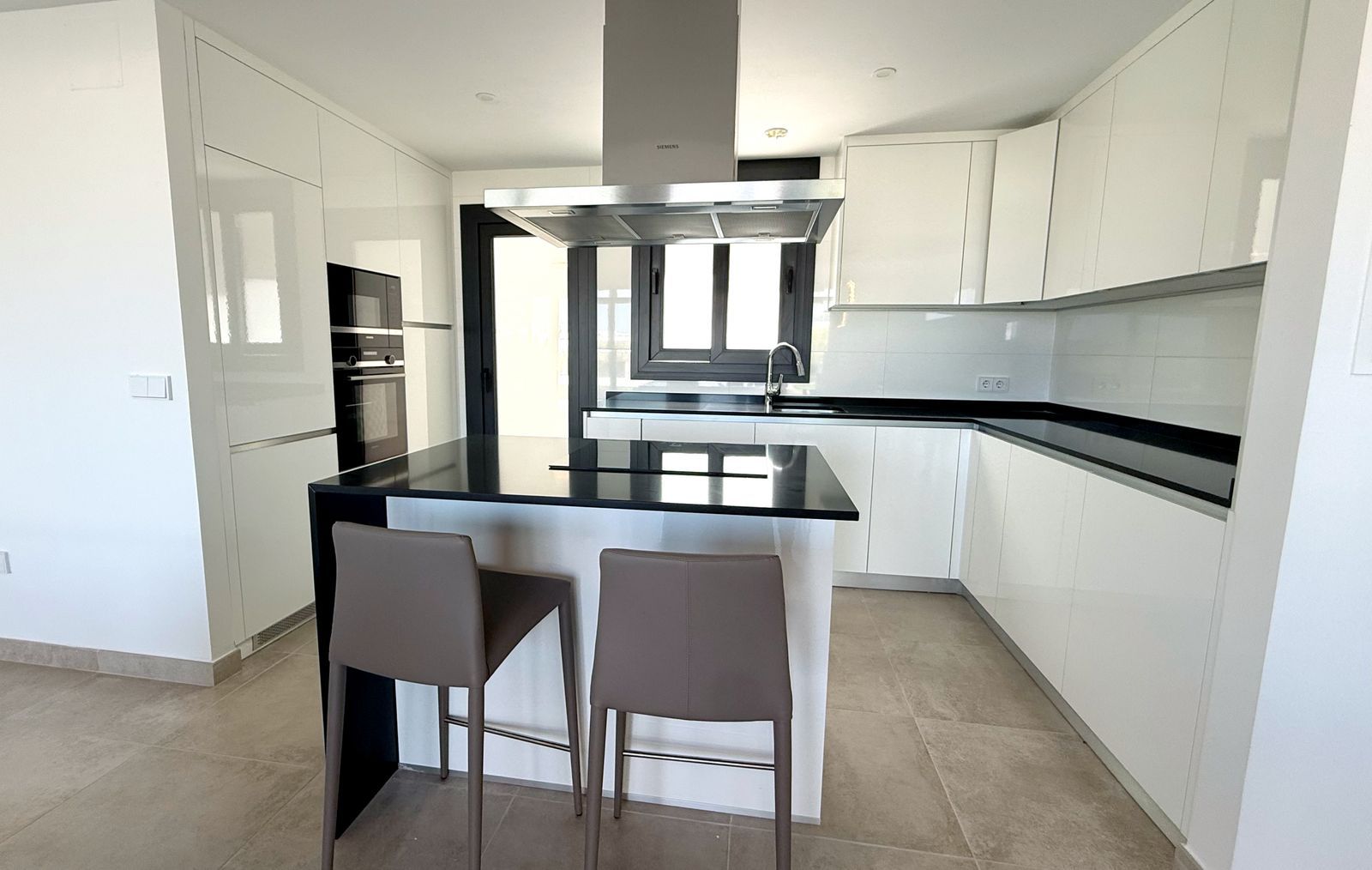3 Bedroom Ground Floor Apartment Atalaya