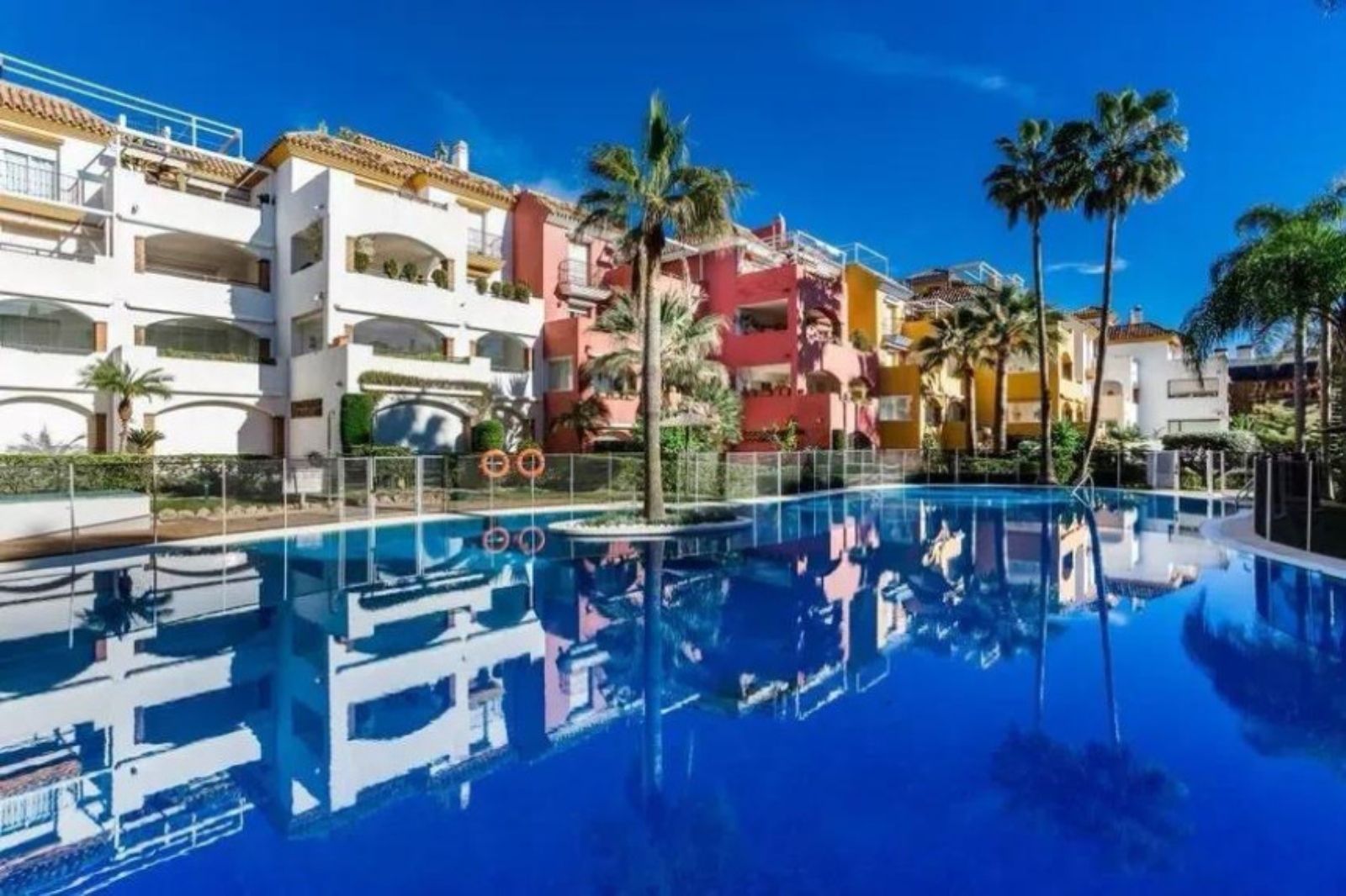 4-bedroom Apartment in Marbella