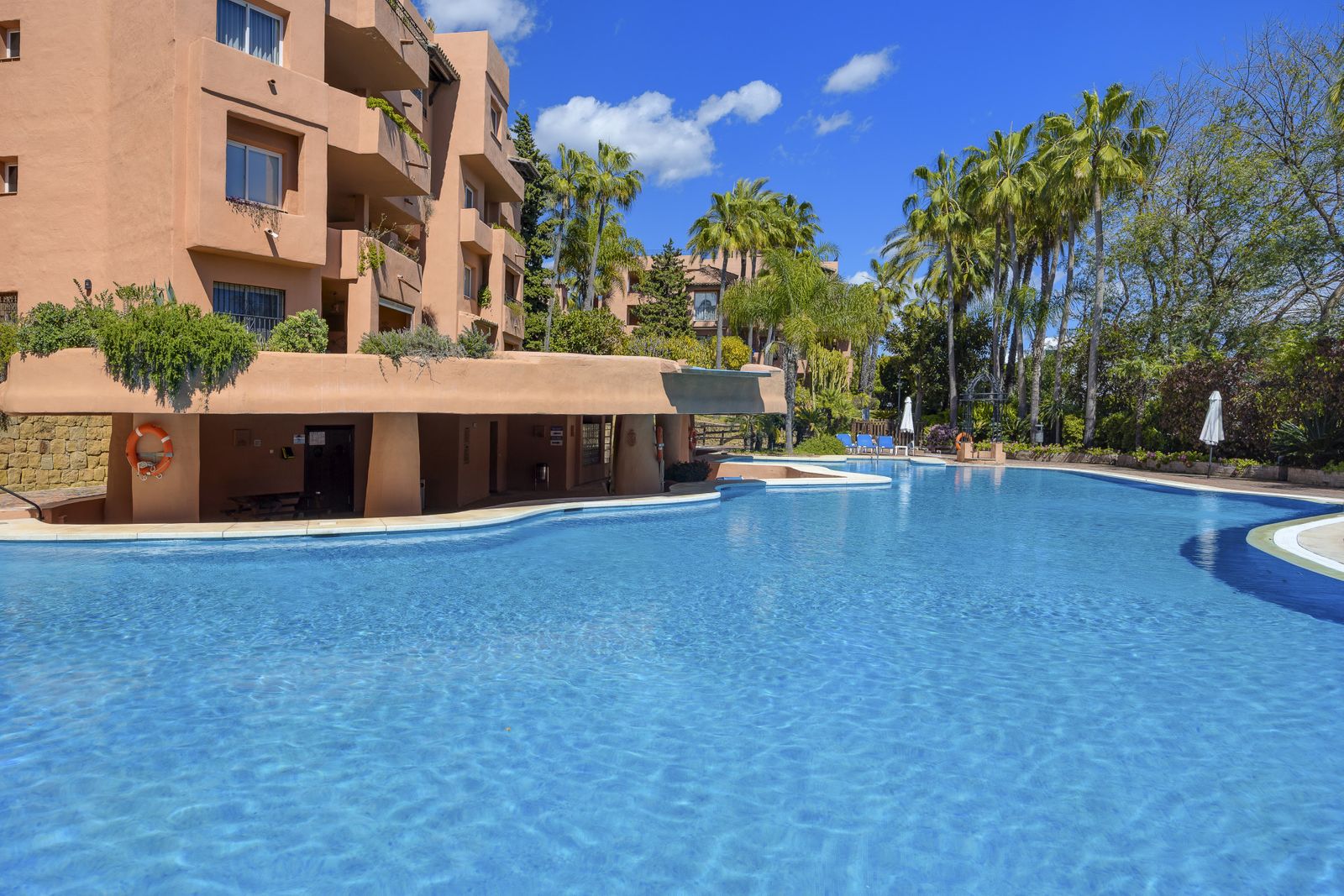 4-bedroom Apartment in Marbella