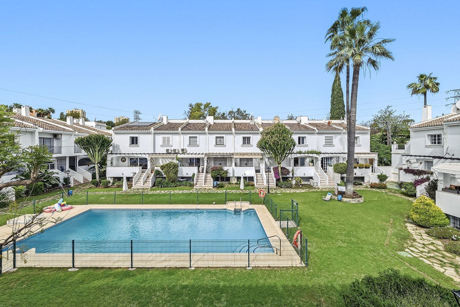 4-bedroom Townhouse in Nueva Andalucia
