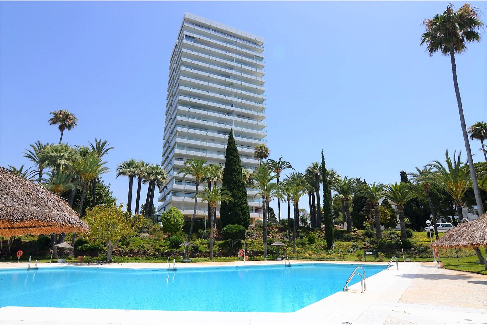 3-bedroom Apartment in Marbella