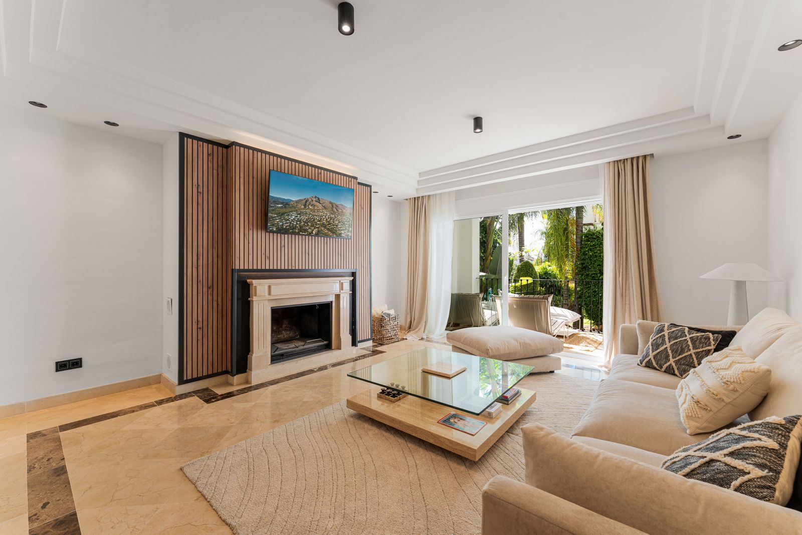 3-bedroom Apartment in Sierra Blanca