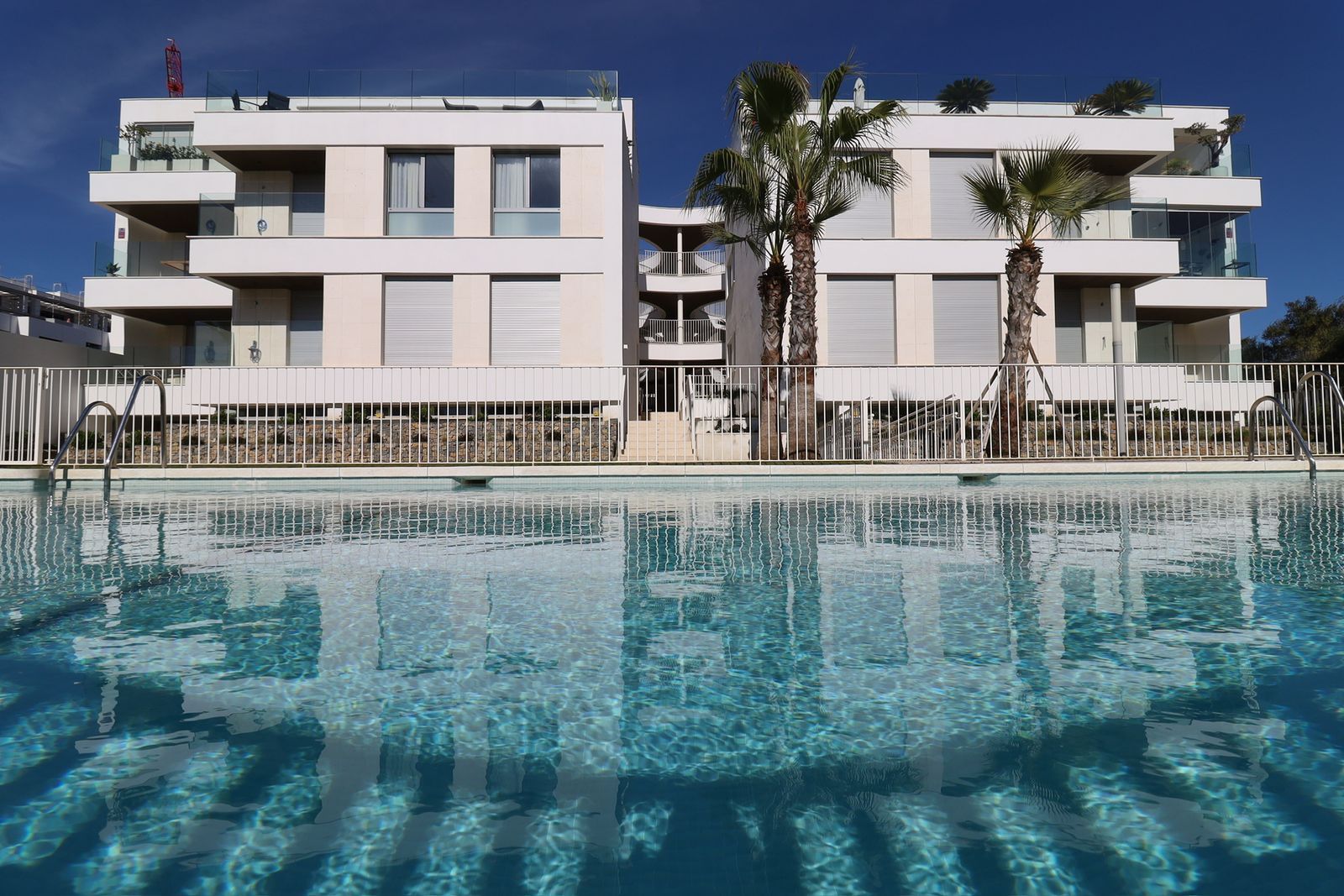3-bedroom Ground Floor Apartment in Elviria