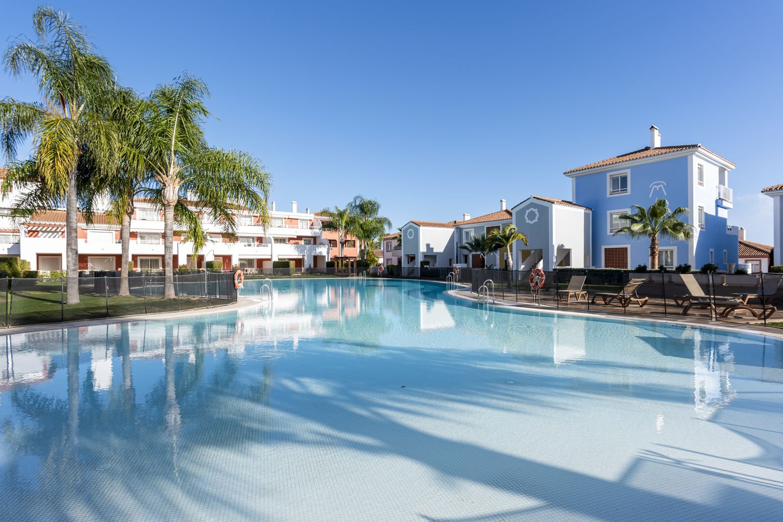 2-bedroom Ground Floor Apartment in Estepona