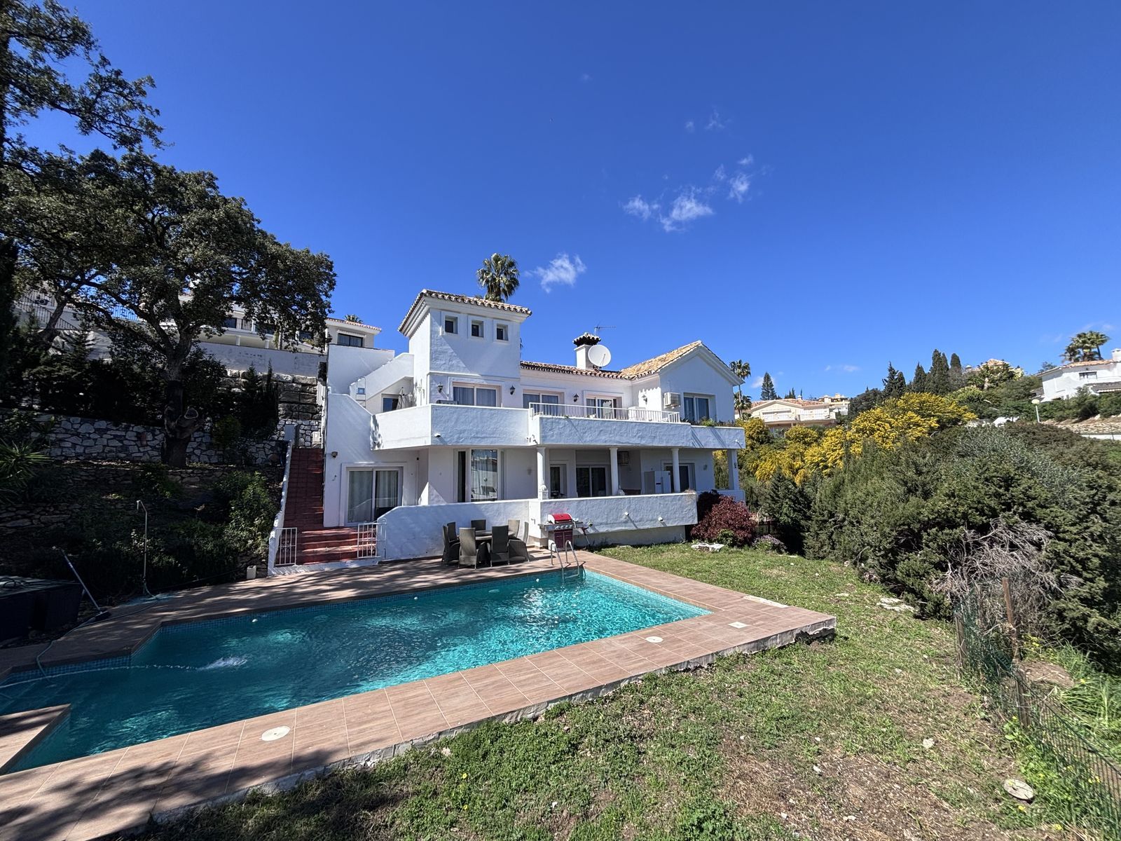5-bedroom Villa in Calahonda