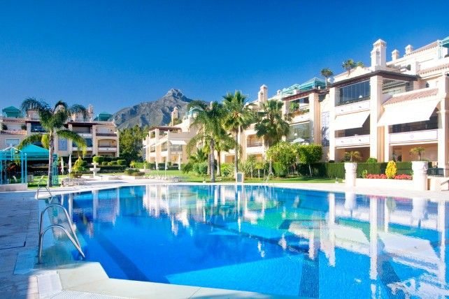 4-bedroom Apartment in Marbella