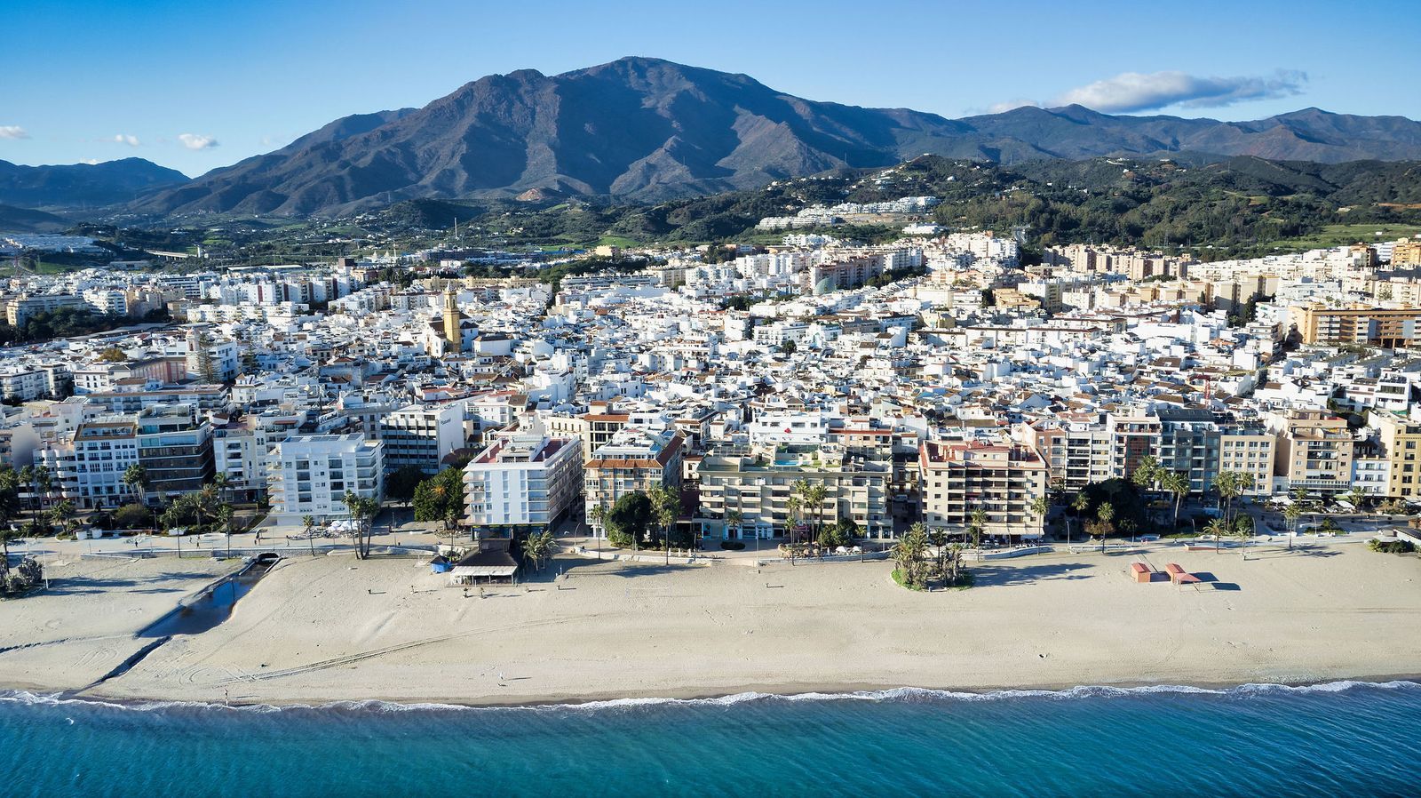 3-bedroom Penthouse in Estepona