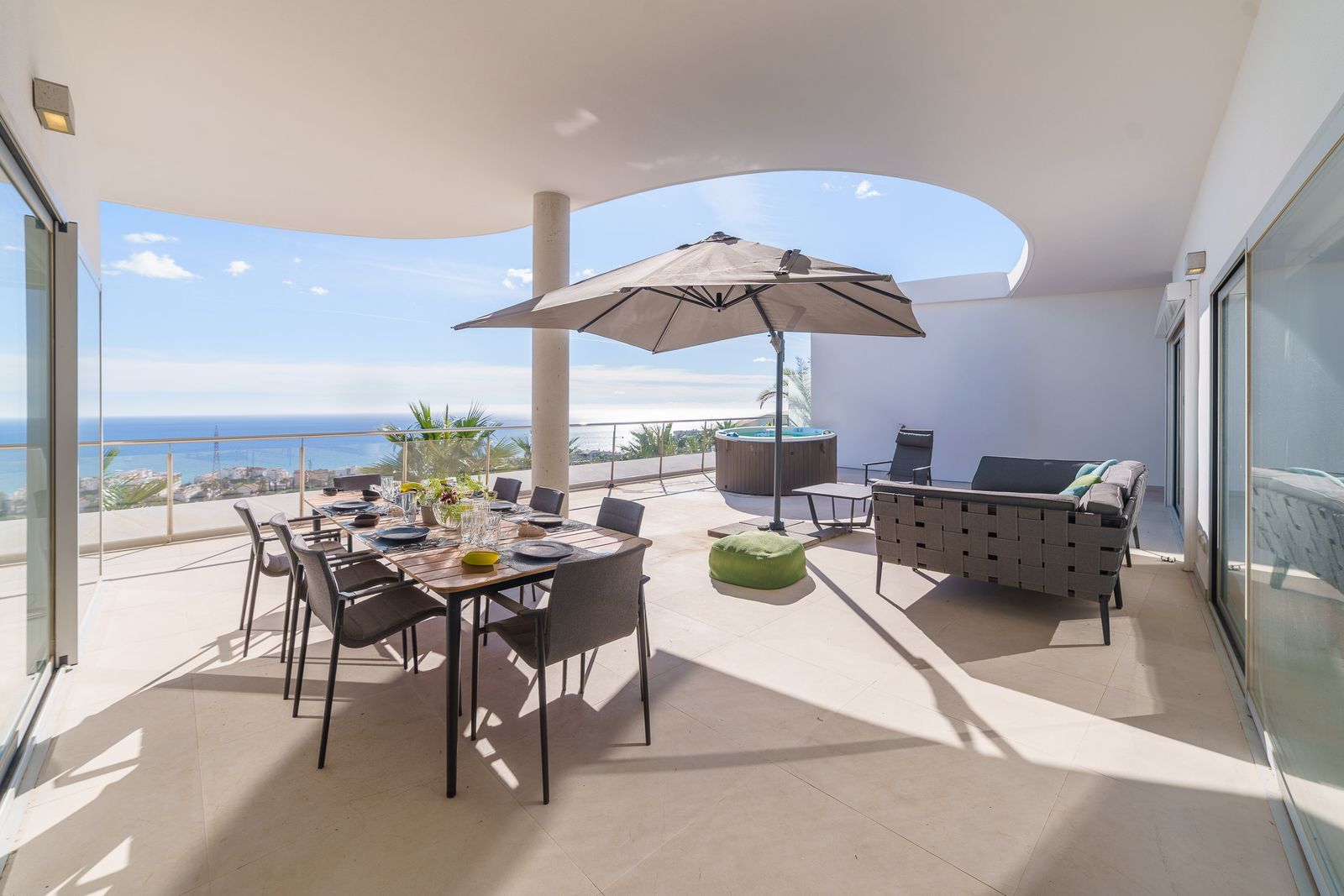 3-bedroom Penthouse in Higueron