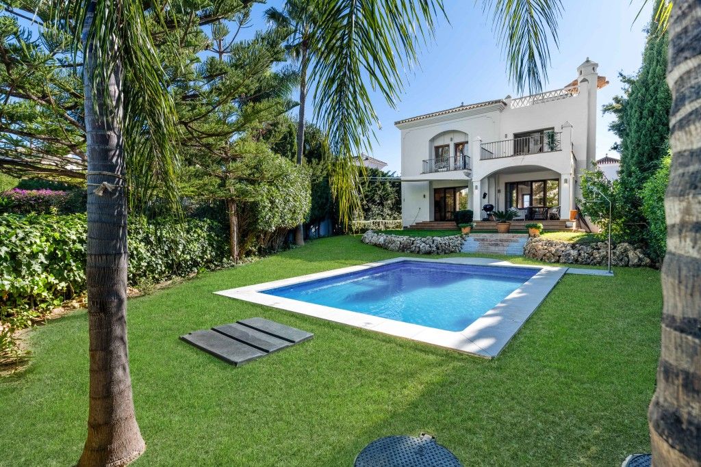 4-bedroom Villa in Estepona